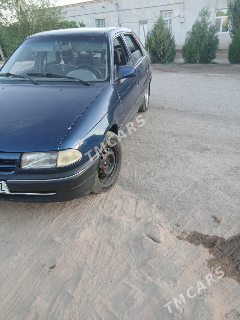 Opel Astra 1992 - 24 000 TMT - Gubadag - img 2