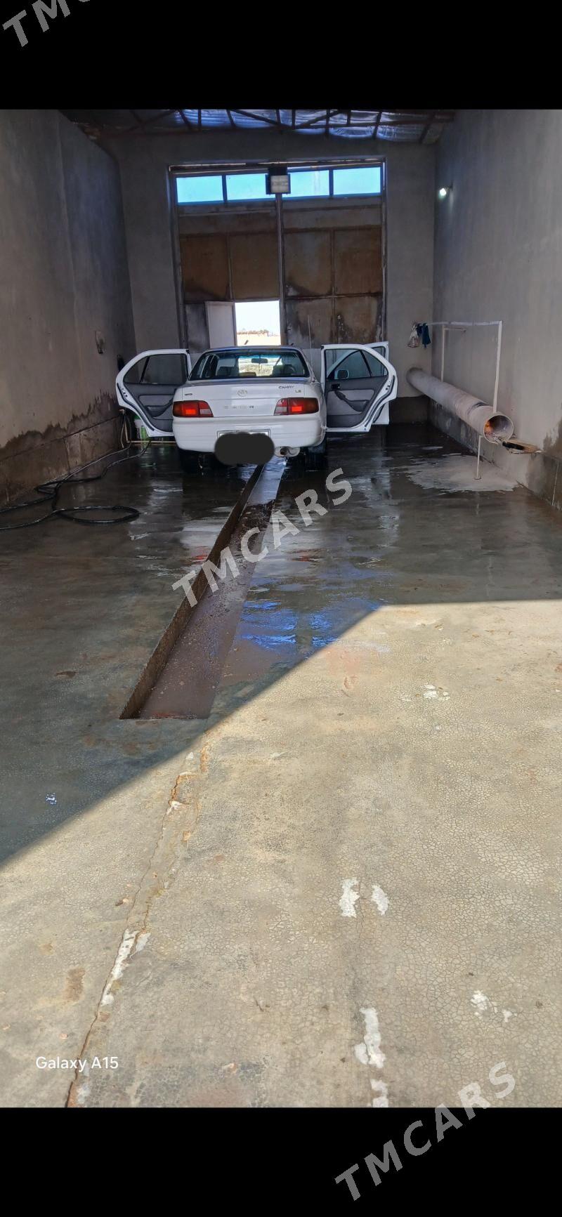 Toyota Camry 1995 - 85 000 TMT - Губадаг - img 5