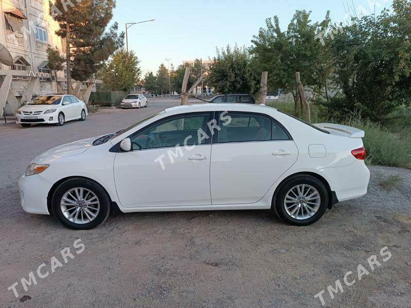 Toyota Corolla 2010 - 145 000 TMT - Туркменабат - img 4