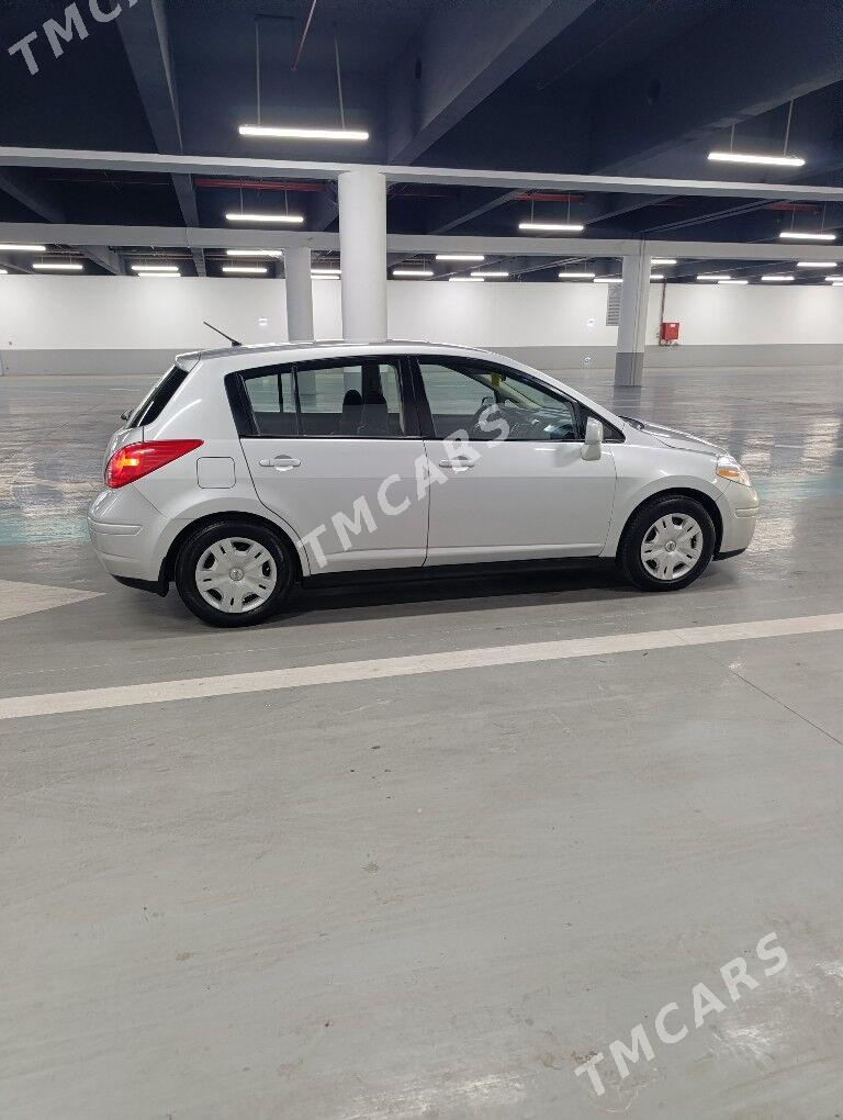 Nissan Versa 2010 - 129 000 TMT - Ашхабад - img 2