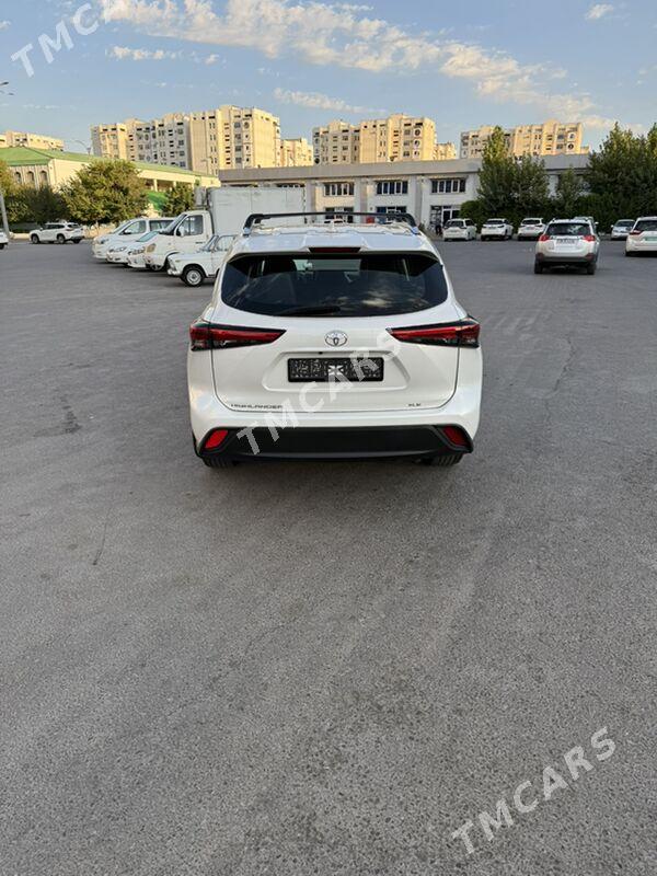 Toyota Highlander 2022 - 561 450 TMT - Ашхабад - img 4