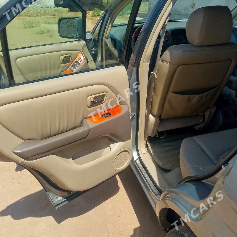 Lexus LX 2002 - 220 000 TMT - Керки - img 10