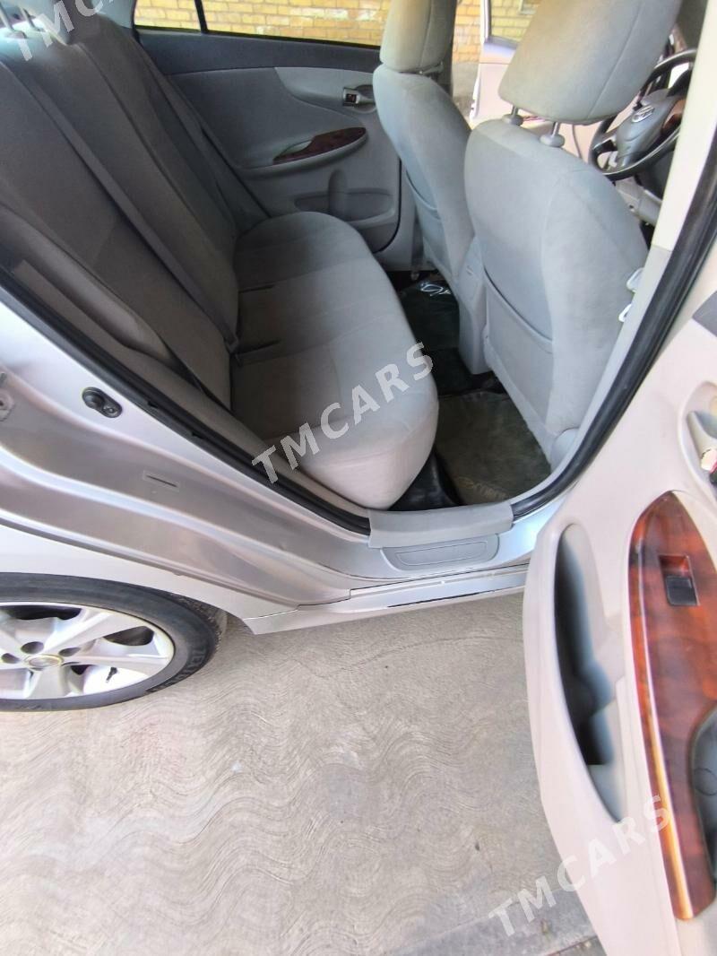 Toyota Corolla 2010 - 135 000 TMT - Туркменабат - img 4