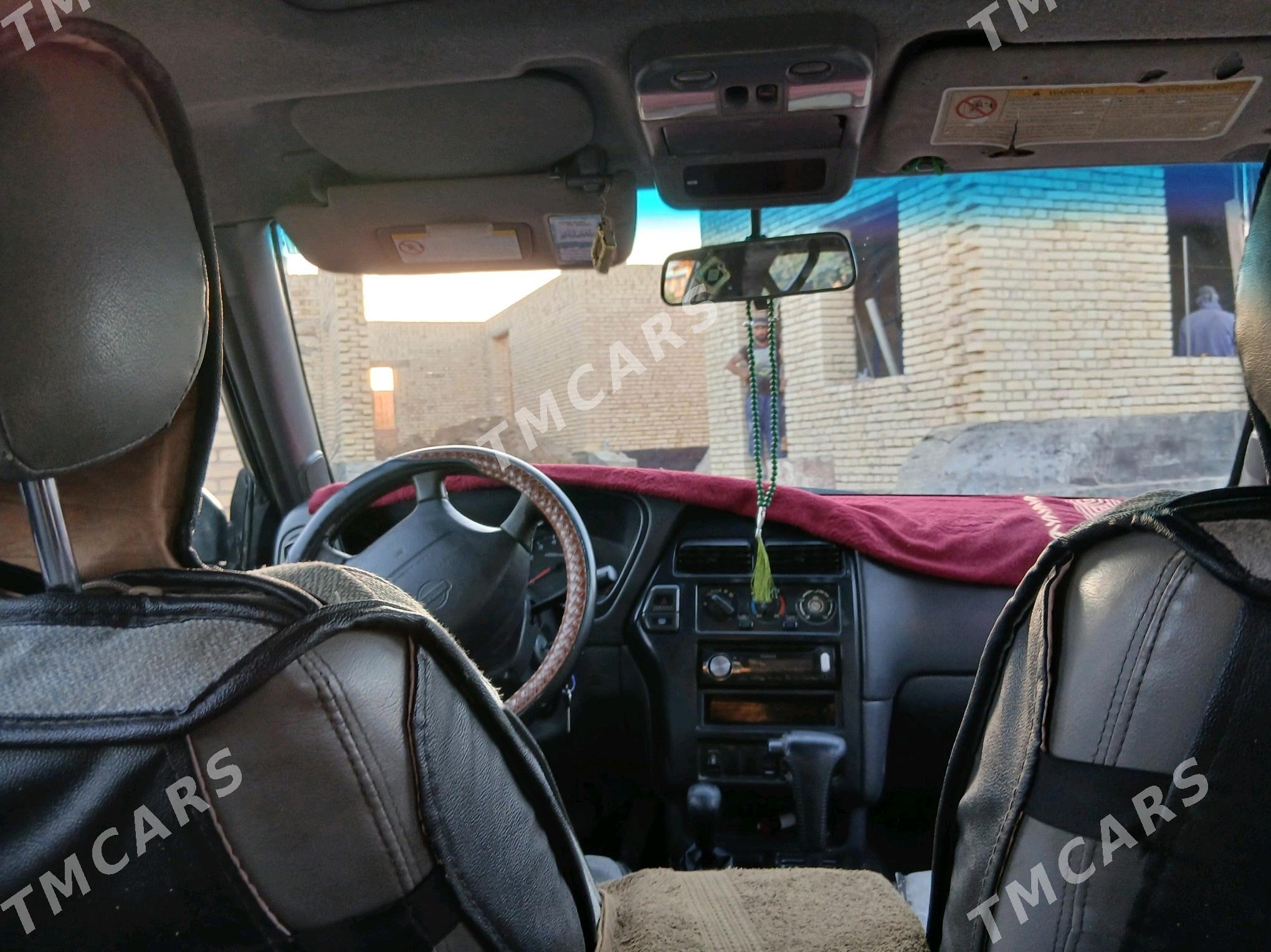 Nissan Pathfinder 1998 - 80 000 TMT - Дянев - img 5