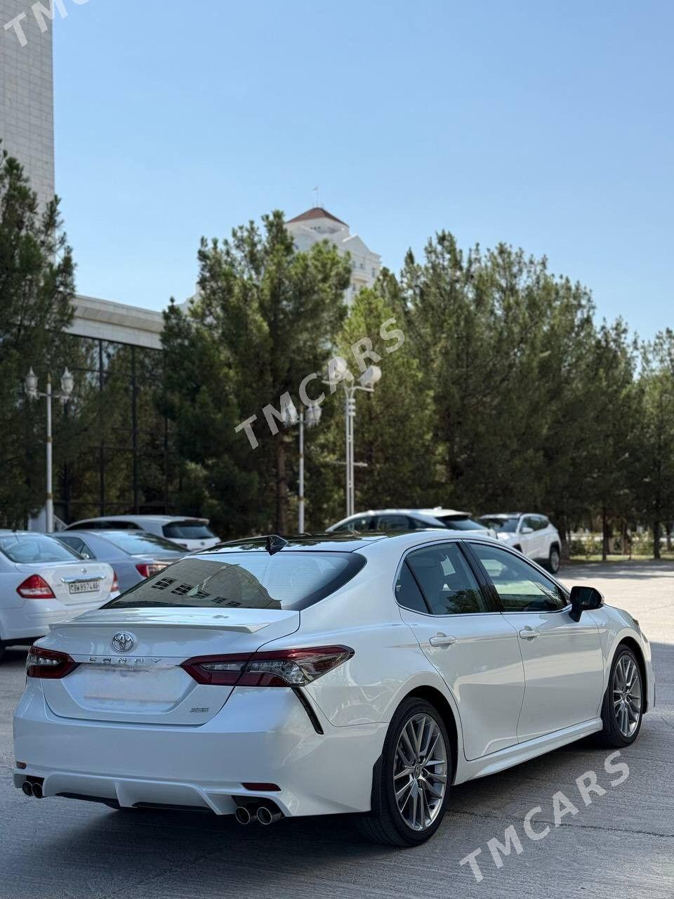 Toyota Camry 2022 - 440 000 TMT - Aşgabat - img 6