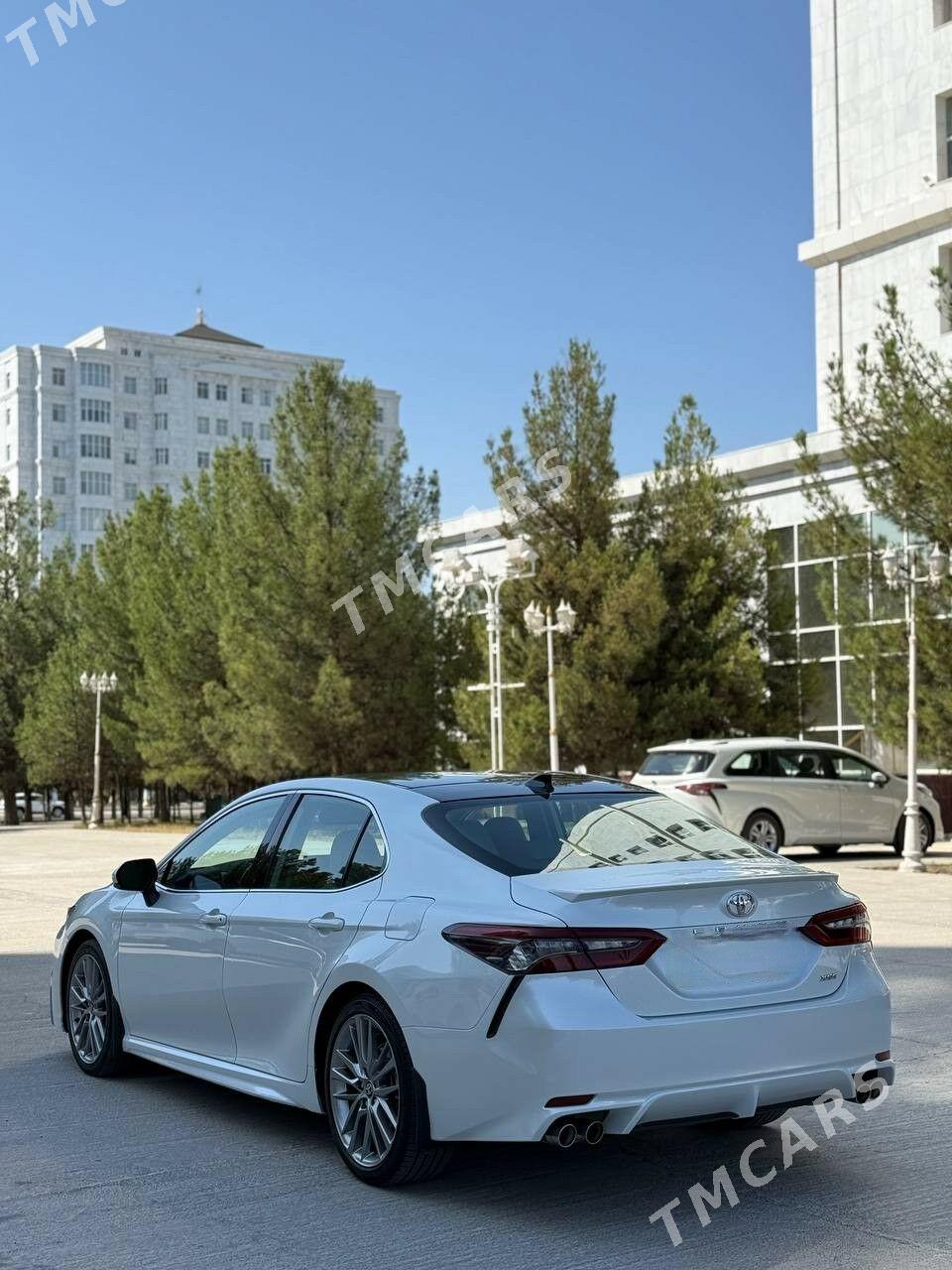 Toyota Camry 2022 - 440 000 TMT - Aşgabat - img 5