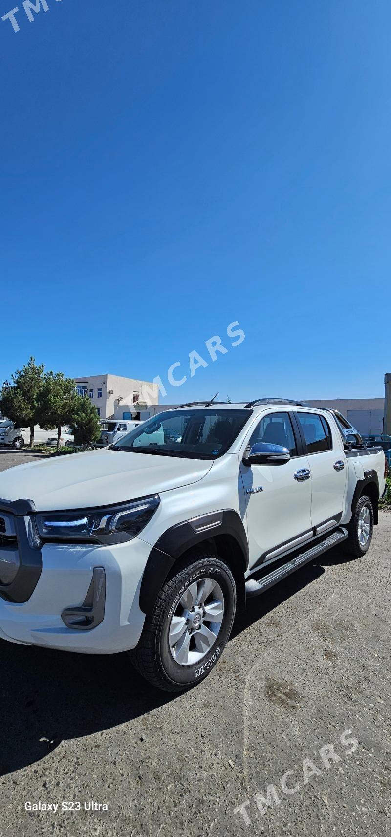 Toyota Hilux 2016 - 500 000 TMT - Туркменабат - img 4