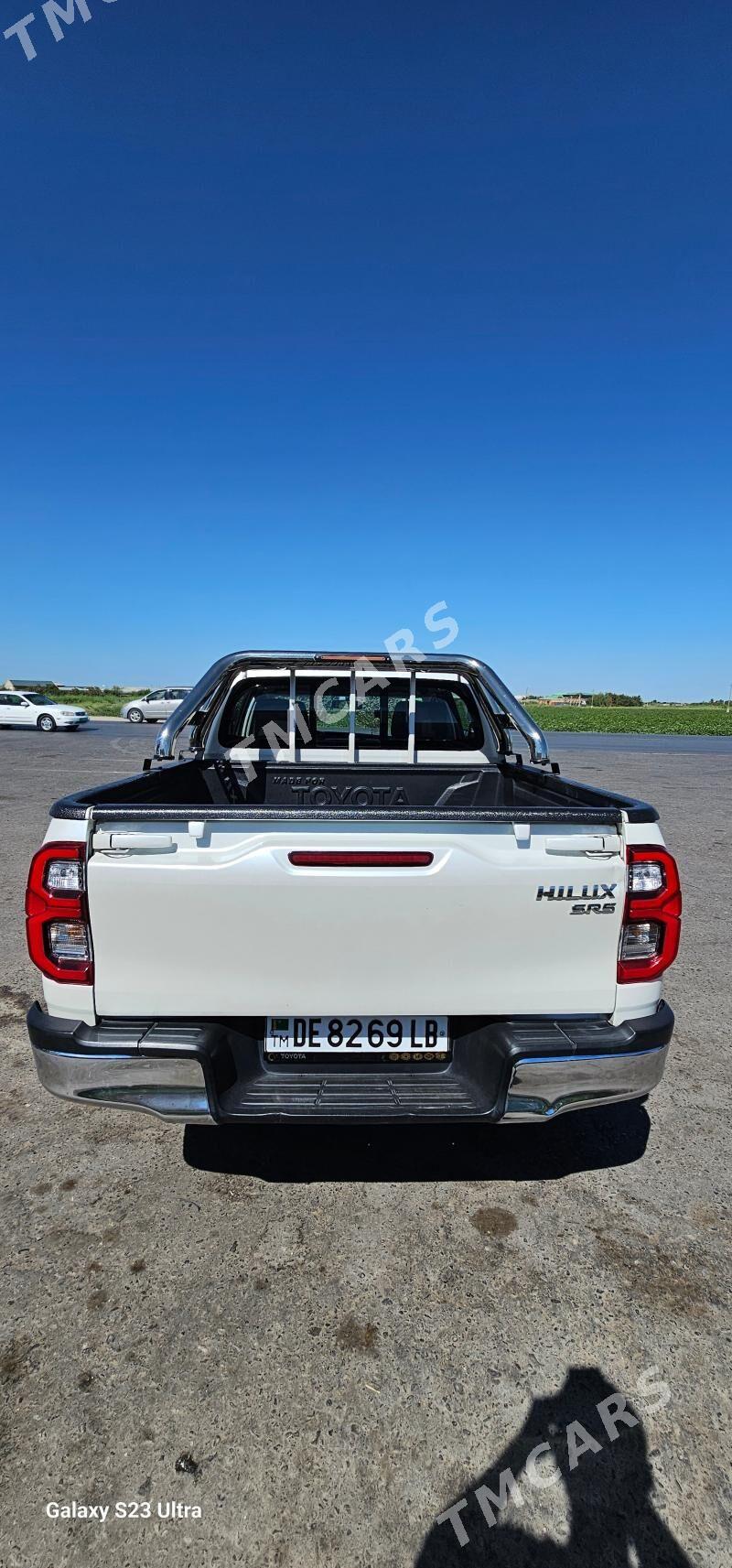 Toyota Hilux 2016 - 500 000 TMT - Туркменабат - img 5