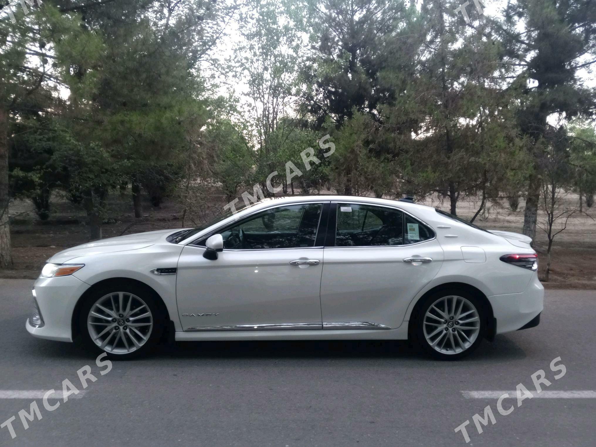 Toyota Camry 2019 - 230 000 TMT - Ашхабад - img 2