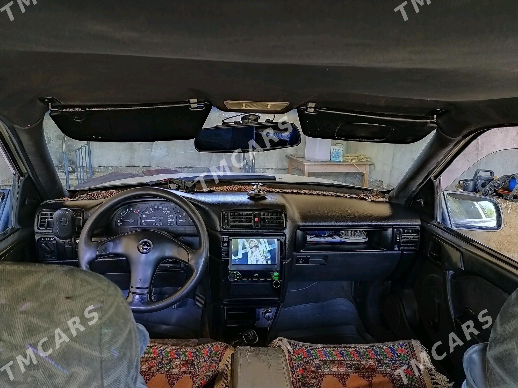 Opel Vectra 1991 - 25 000 TMT - Köneürgenç - img 4