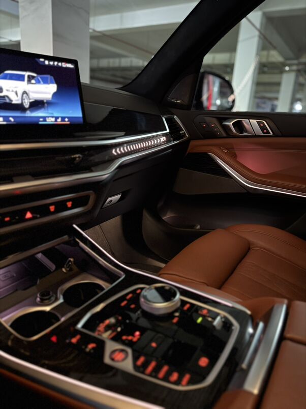 BMW X7 2024 - 2 020 000 TMT - Ашхабад - img 5