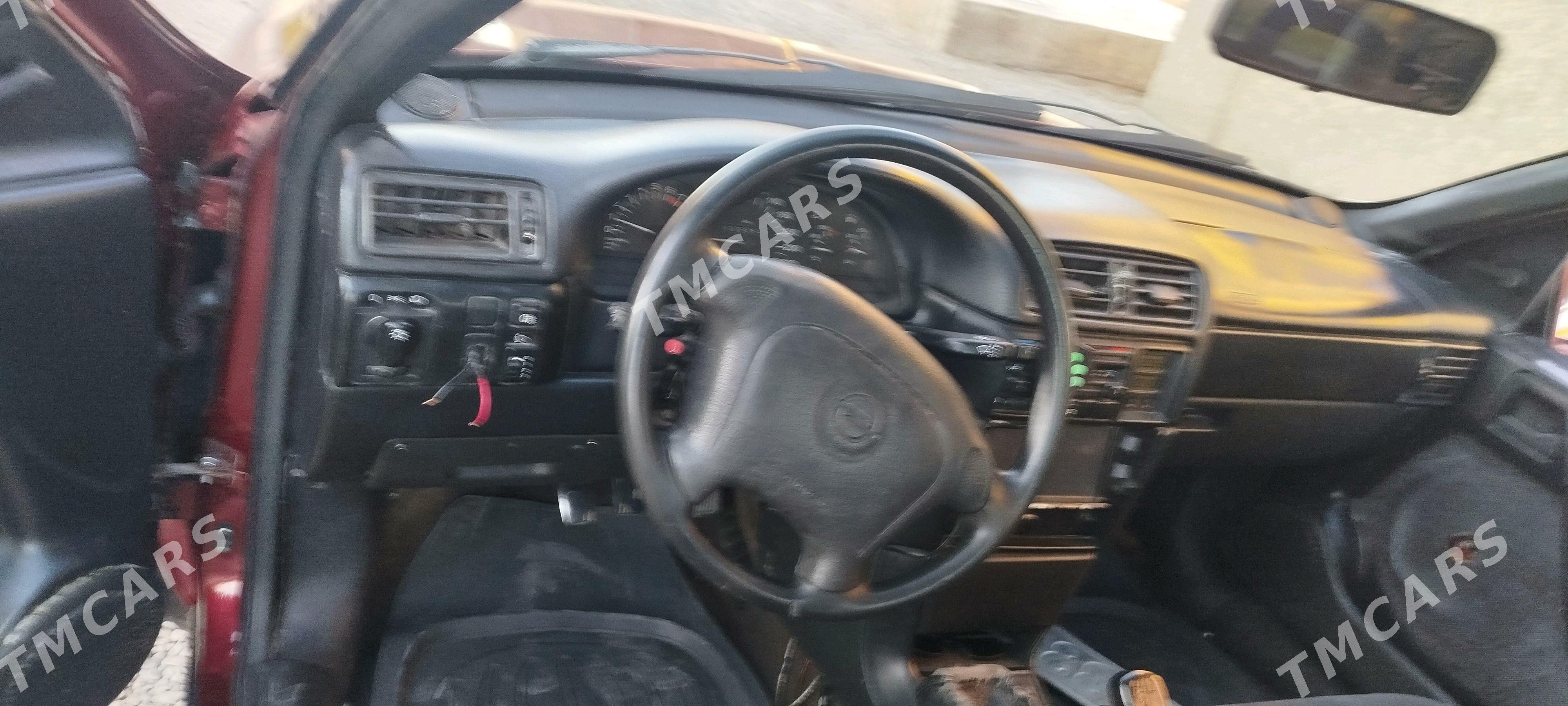 Opel Vectra 1995 - 40 000 TMT - Mary - img 4
