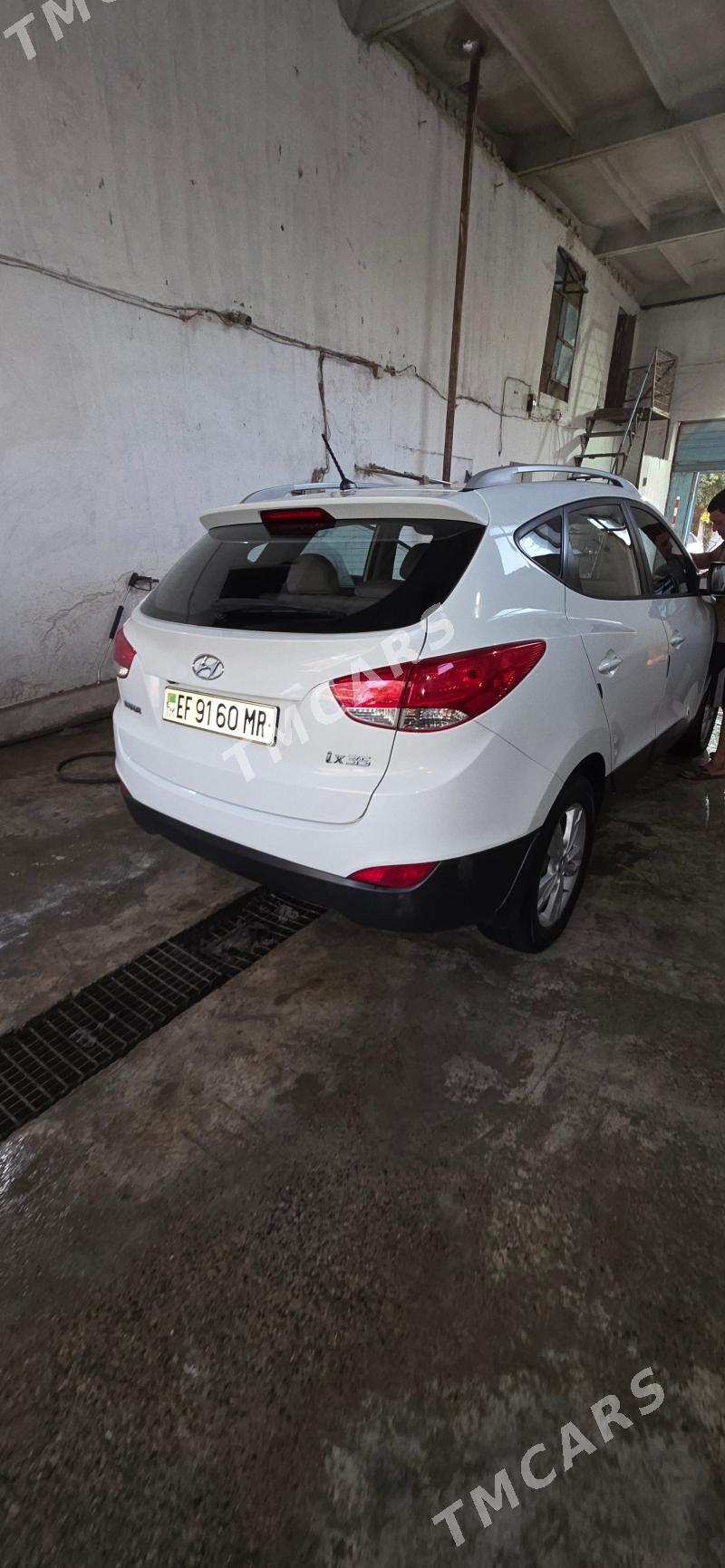 Hyundai IX35 2013 - 200 000 TMT - Мары - img 8