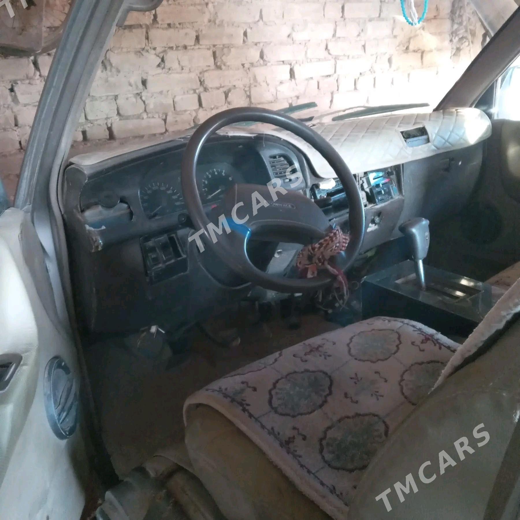 Toyota Town Ace 1991 - 26 000 TMT - Акдепе - img 3