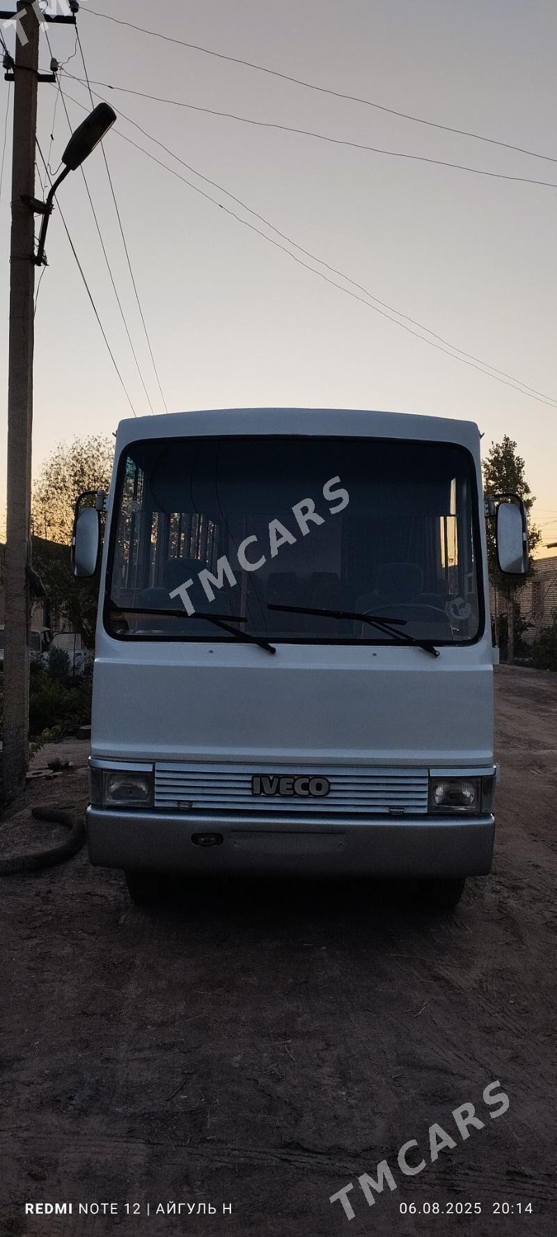 Iveco Daily 1994 - 150 000 TMT - Кёнеургенч - img 4
