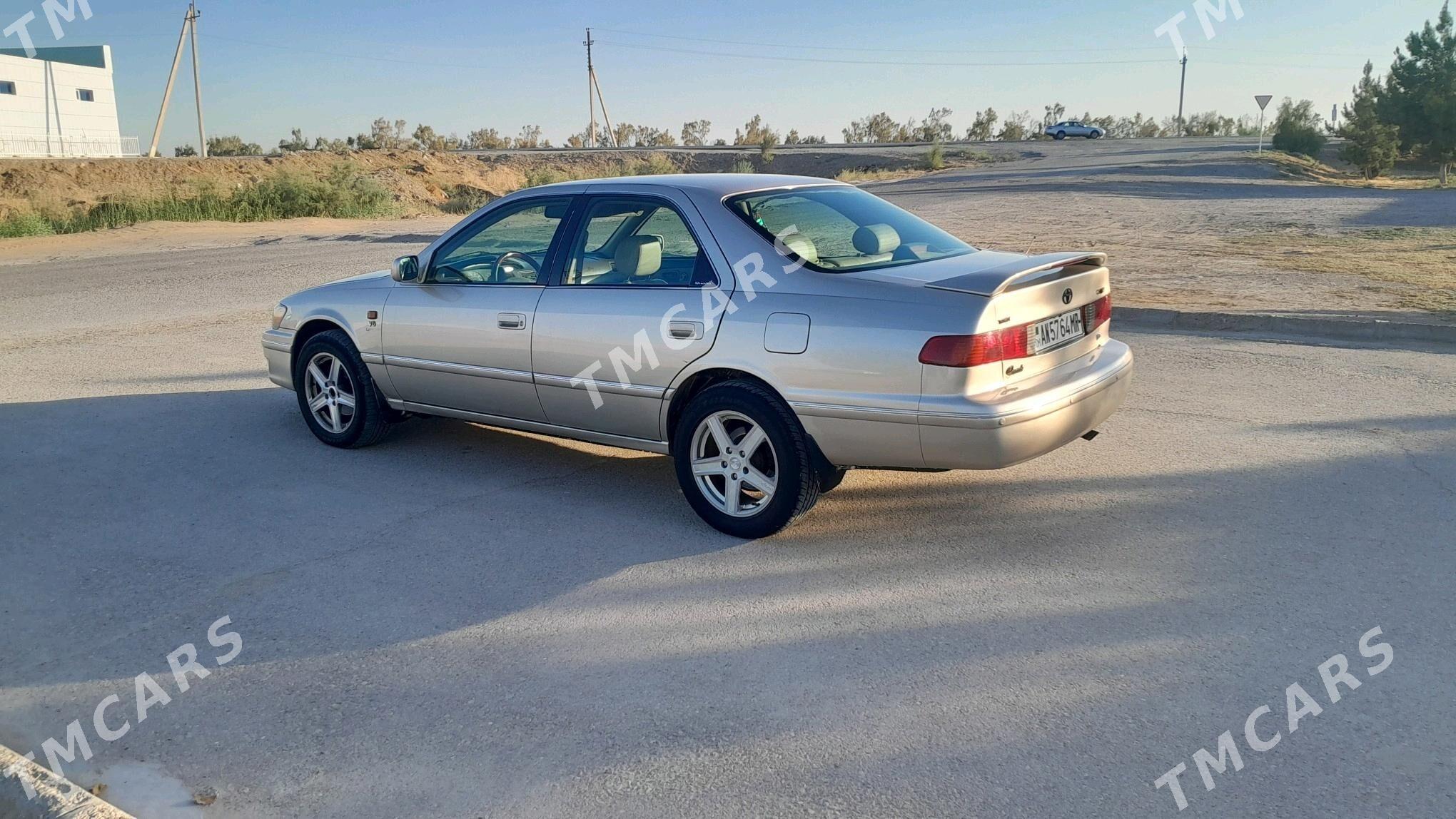Toyota Camry 1998 - 133 000 TMT - Ýolöten - img 2