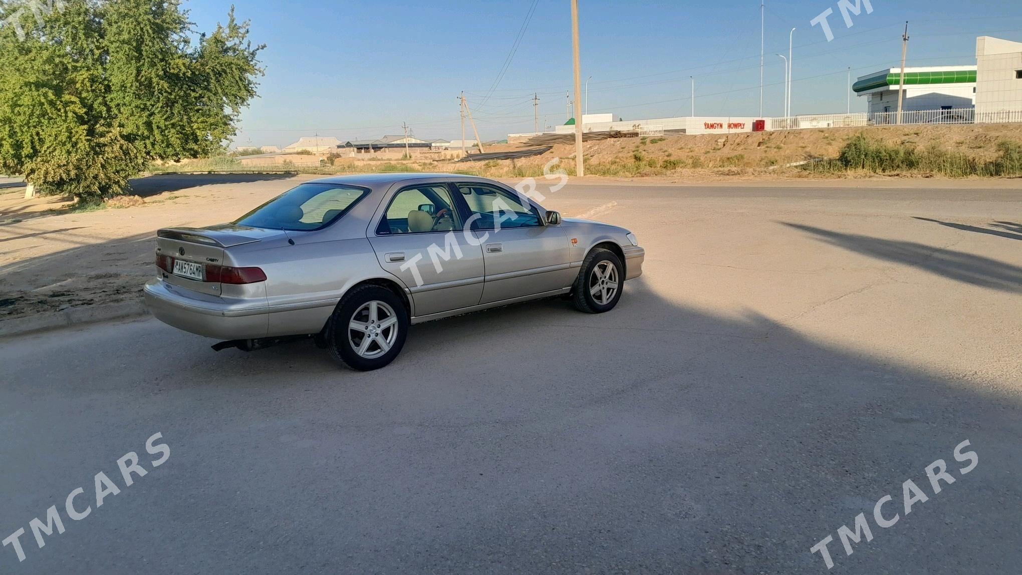 Toyota Camry 1998 - 133 000 TMT - Ýolöten - img 3