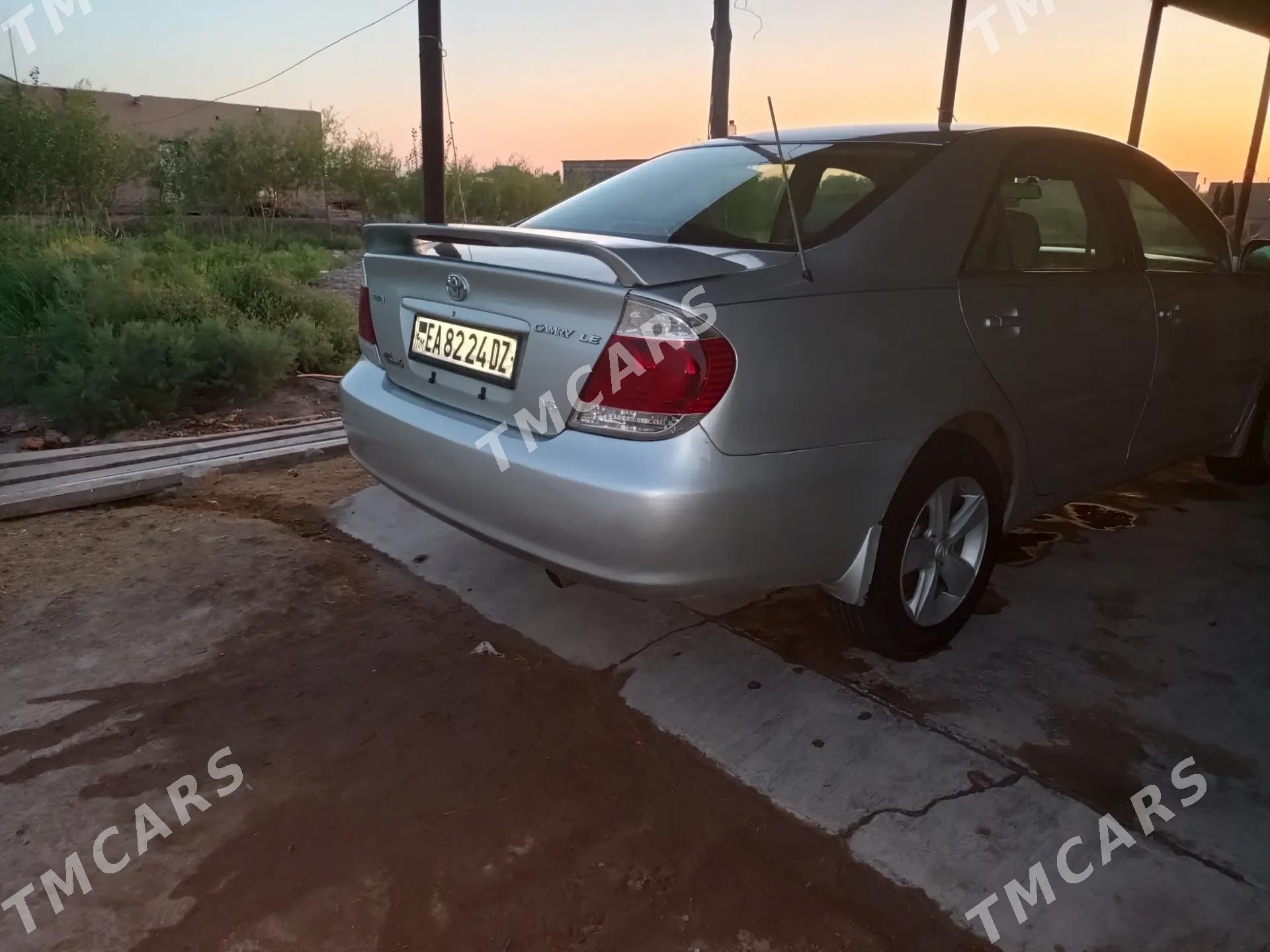 Toyota Camry 2003 - 150 000 TMT - Кёнеургенч - img 2