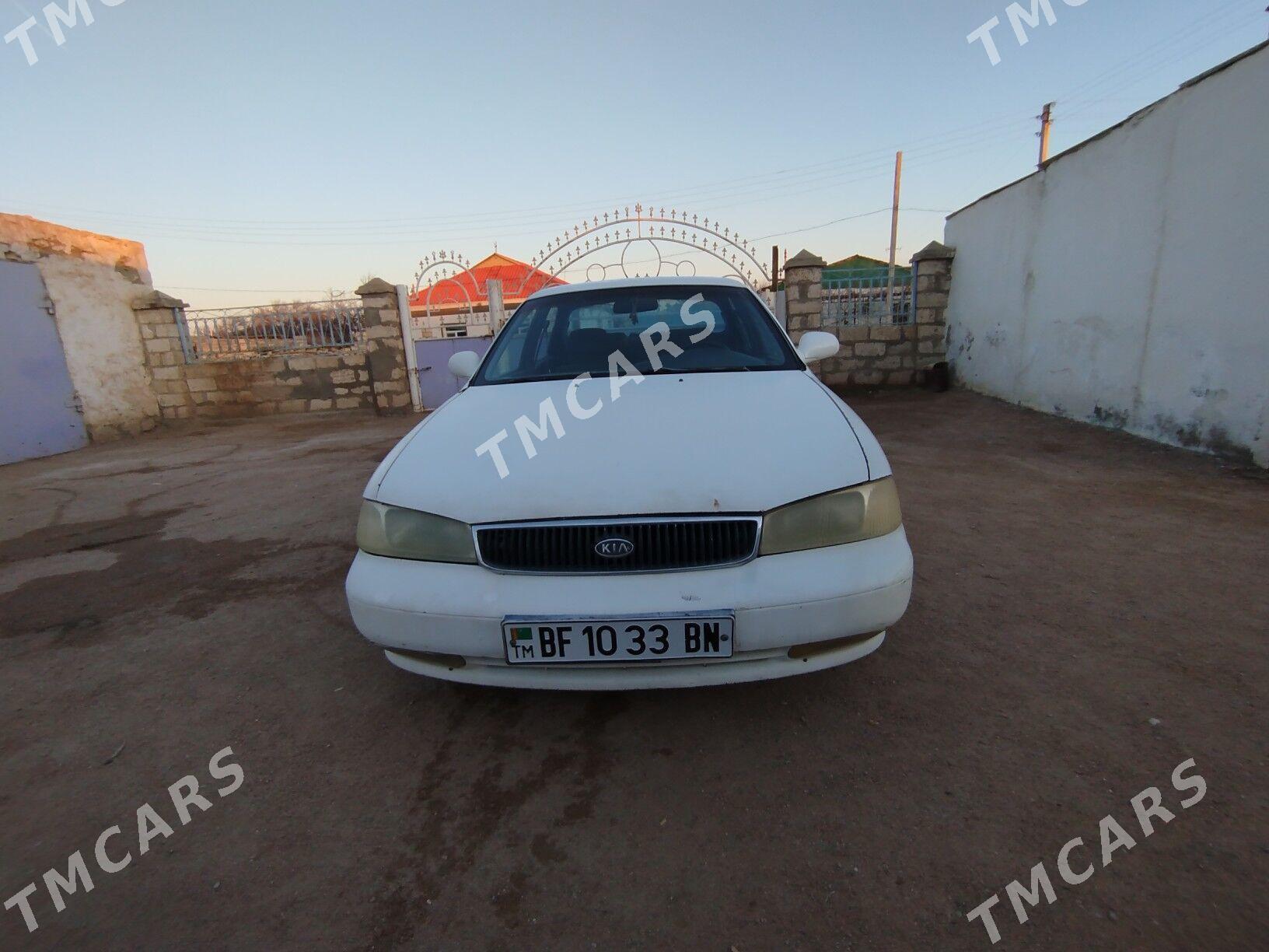 Kia Carens 1992 - 15 000 TMT - Туркменбаши - img 3