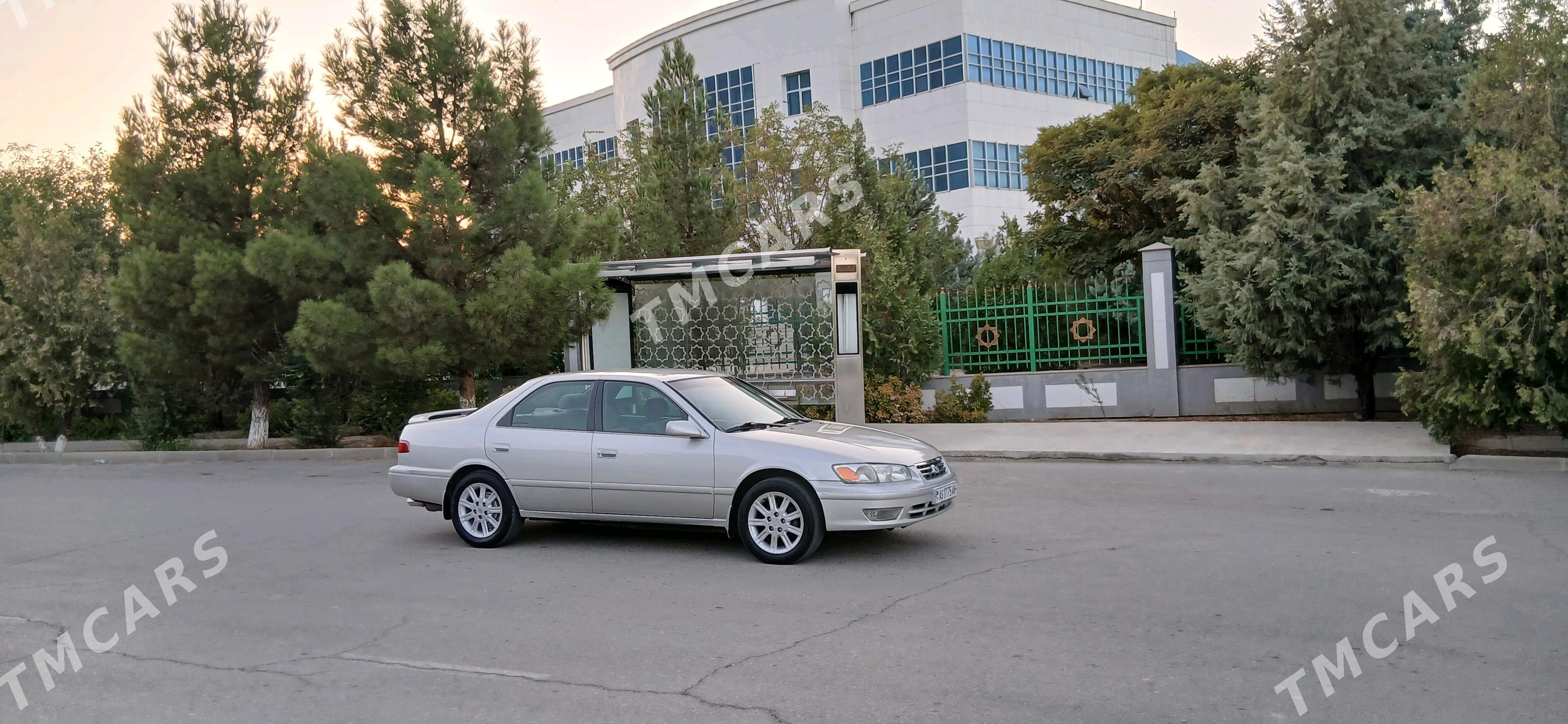 Toyota Camry 2000 - 157 000 TMT - Бахарден - img 2