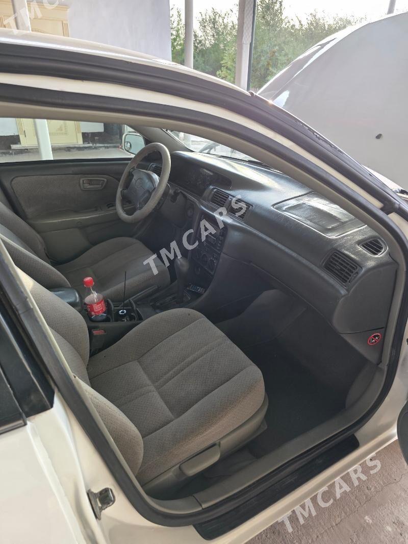 Toyota Camry 2001 - 130 000 TMT - етр. Туркменбаши - img 6