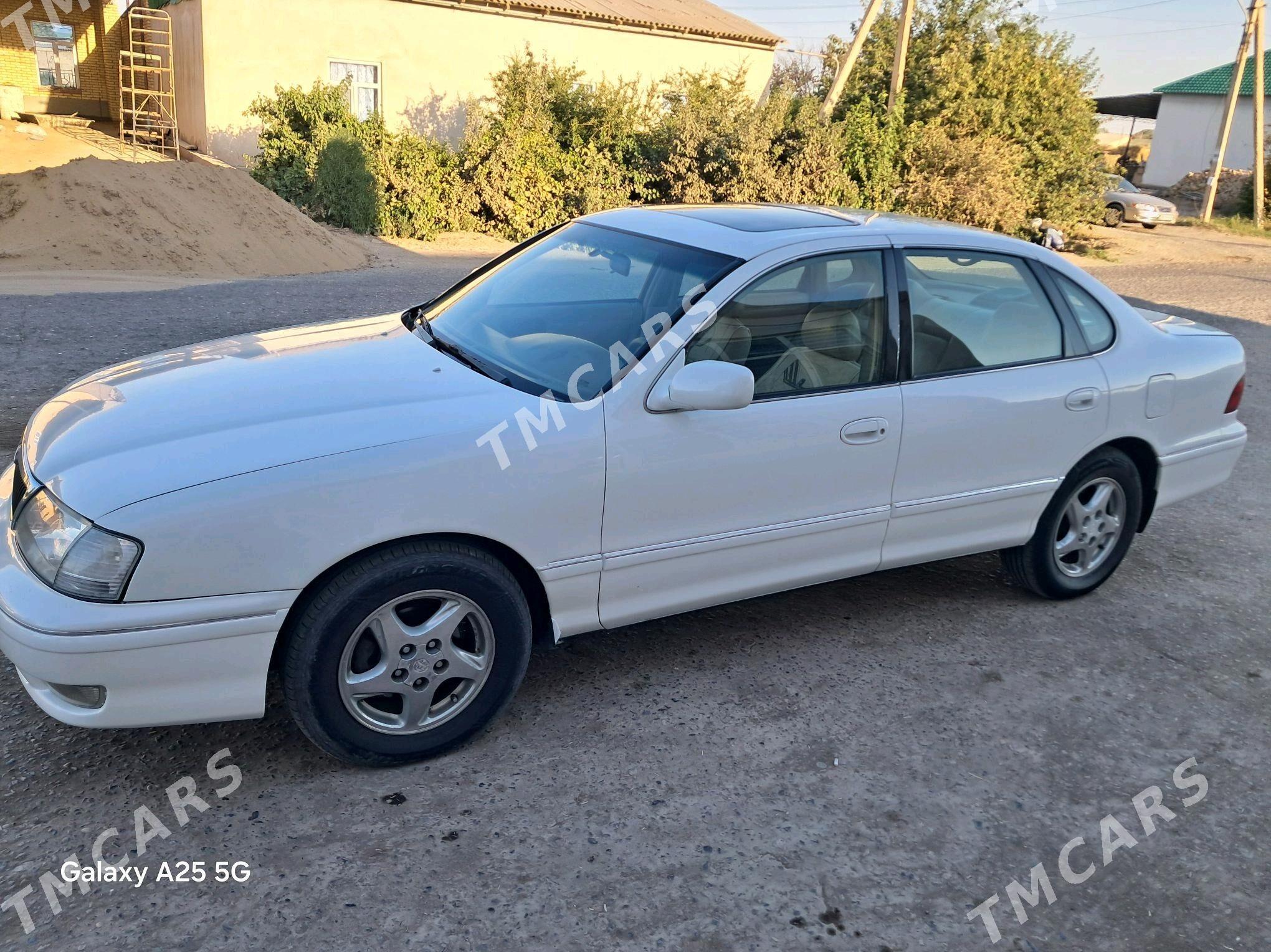 Toyota Avalon 1999 - 115 000 TMT - Саят - img 2