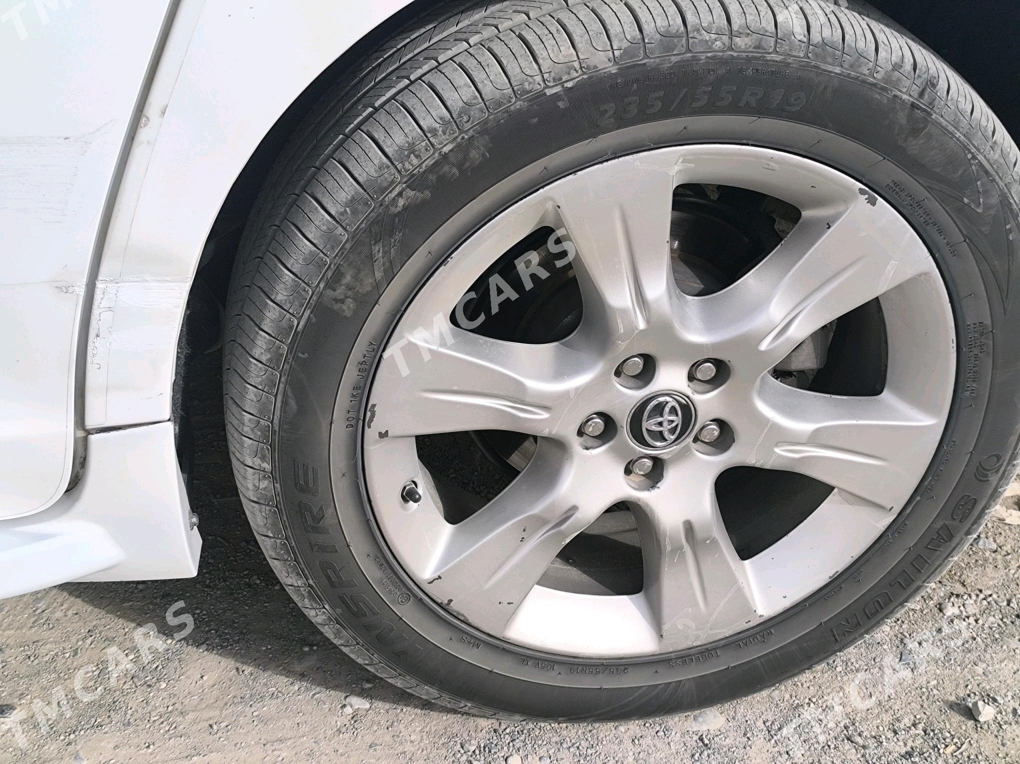 Toyota Sienna 2019 - 420 000 TMT - Койтендаг - img 10