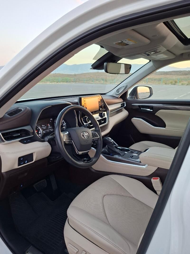 Toyota Highlander 2021 - 690 000 TMT - Aşgabat - img 7