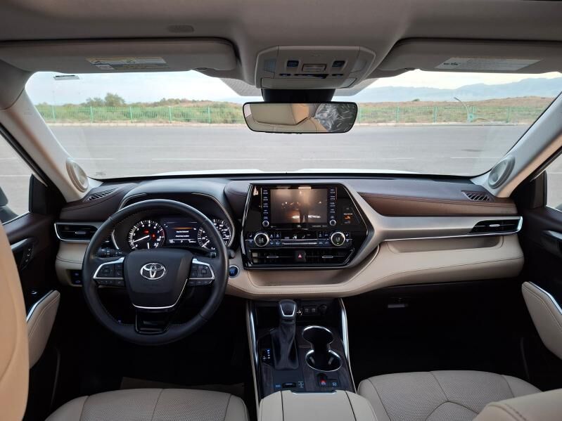 Toyota Highlander 2021 - 690 000 TMT - Aşgabat - img 8