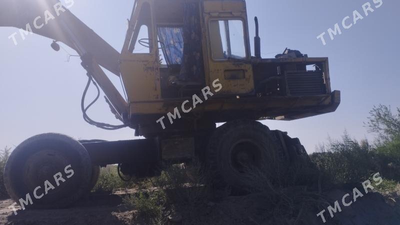 Caterpillar Excavator 1990 - 150 000 TMT - Darganata - img 2