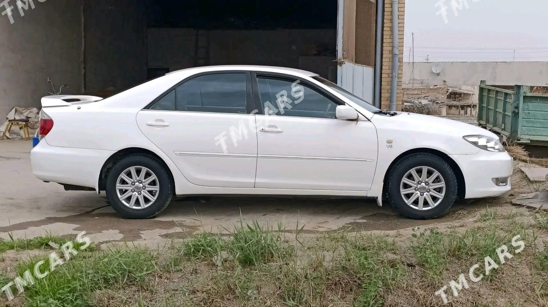 Toyota Camry 2002 - 165 000 TMT - Murgap - img 2