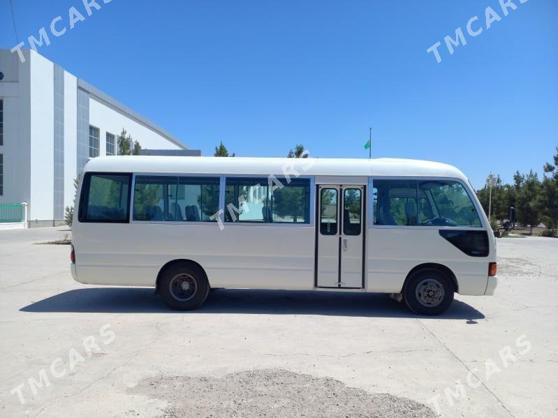 Toyota Coaster 2010 - 500 000 TMT - Туркменабат - img 3