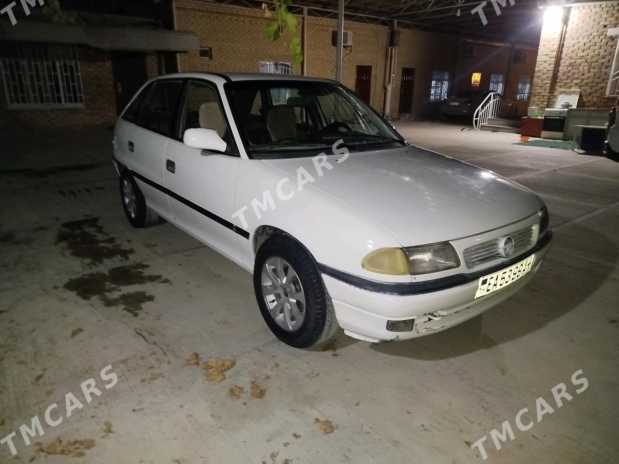 Opel Astra 1993 - 35 000 TMT - Бахарден - img 5