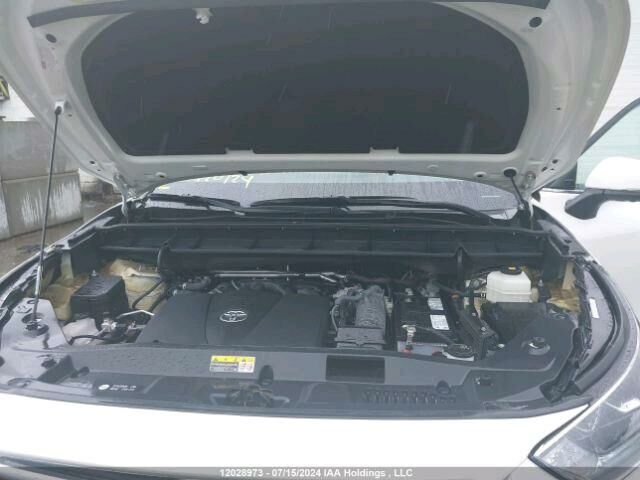 Toyota Highlander 2022 - 1 038 000 TMT - Aşgabat - img 5