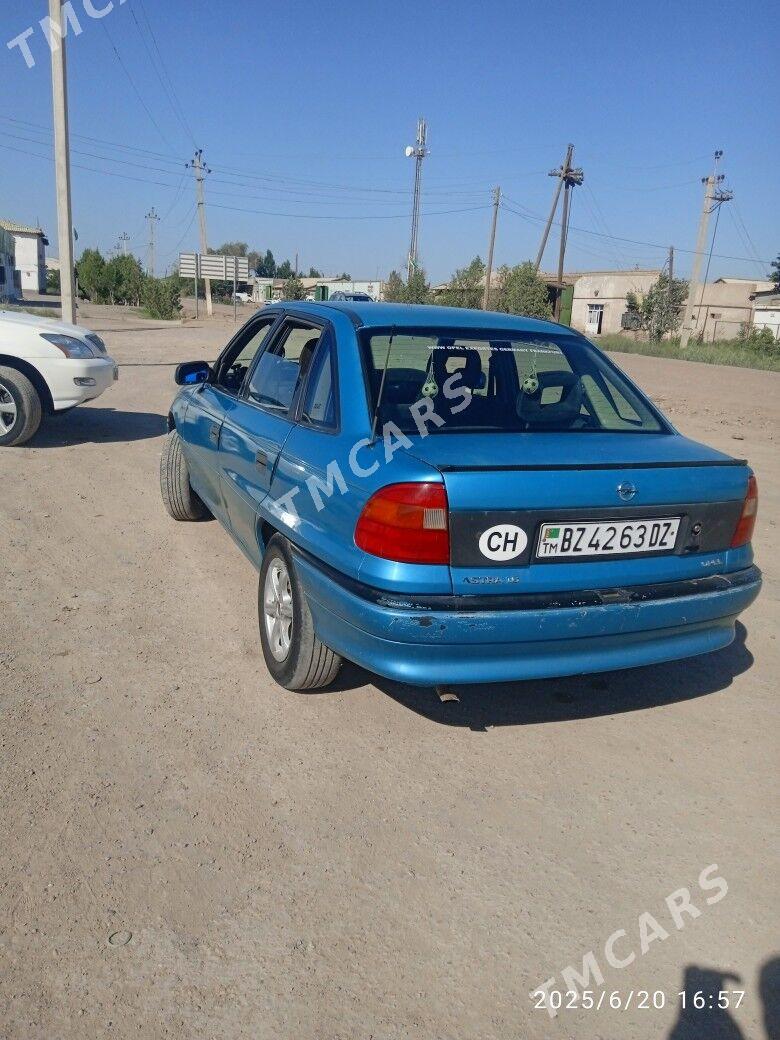 Opel Astra 1992 - 34 000 TMT - Дашогуз - img 3