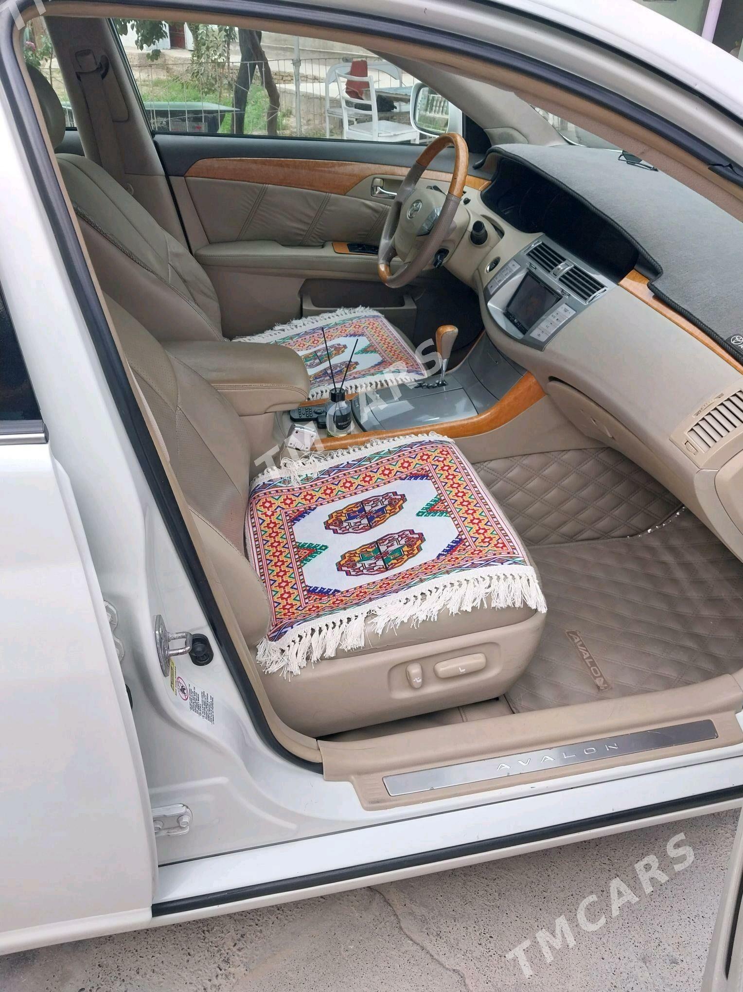 Toyota Avalon 2005 - 200 000 TMT - Кака - img 6