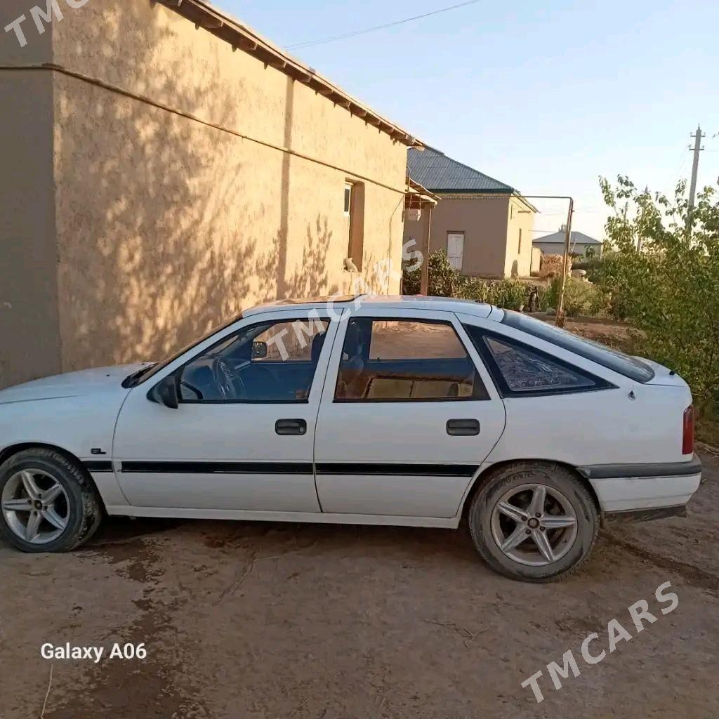 Opel Vectra 1992 - 25 000 TMT - Гороглы (Тагта) - img 2