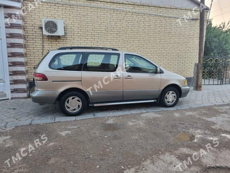 Toyota Sienna 2002 - 175 000 TMT - Керки - img 6