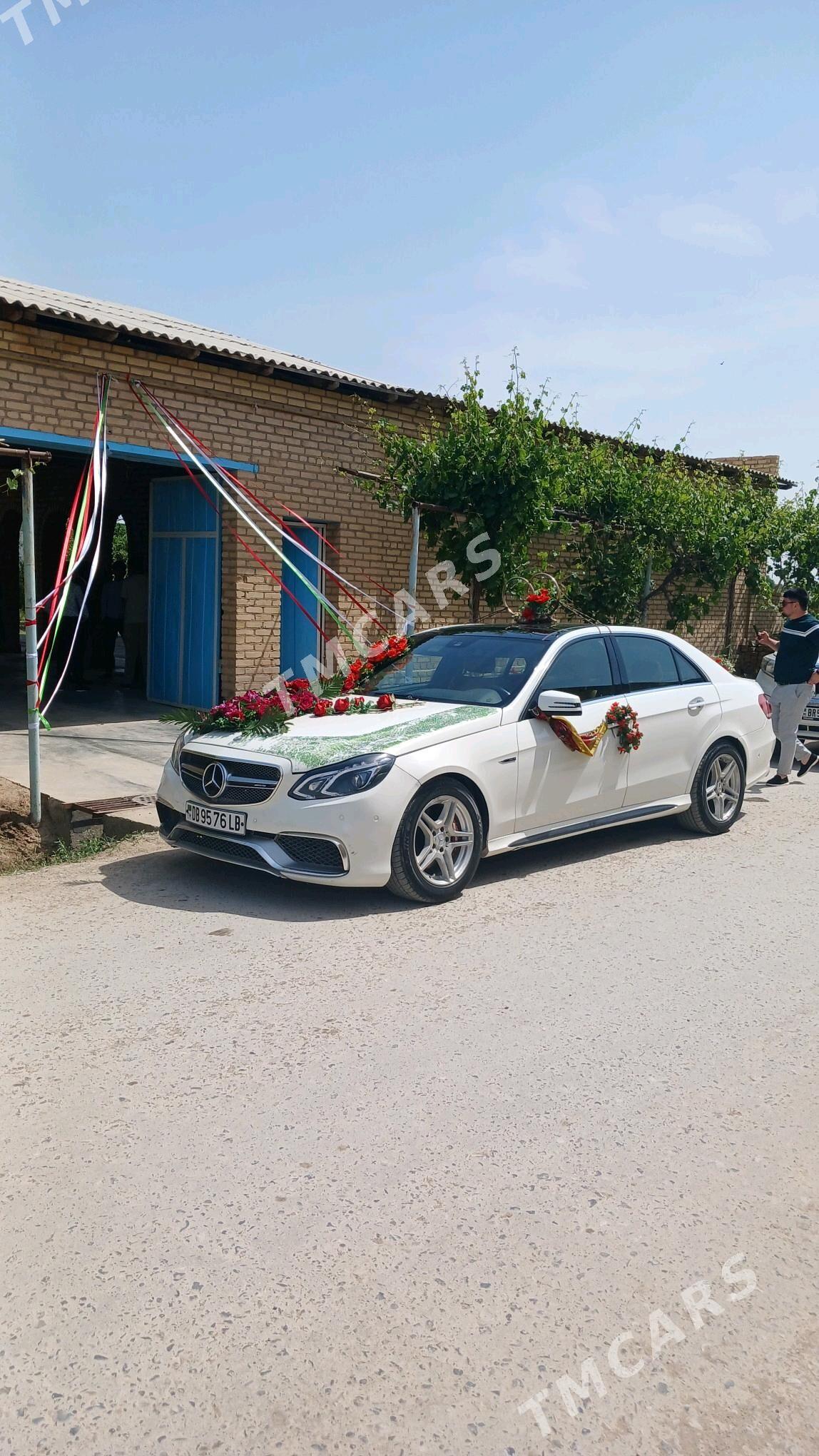 Mercedes-Benz E350 2010 - 340 000 TMT - Дянев - img 6