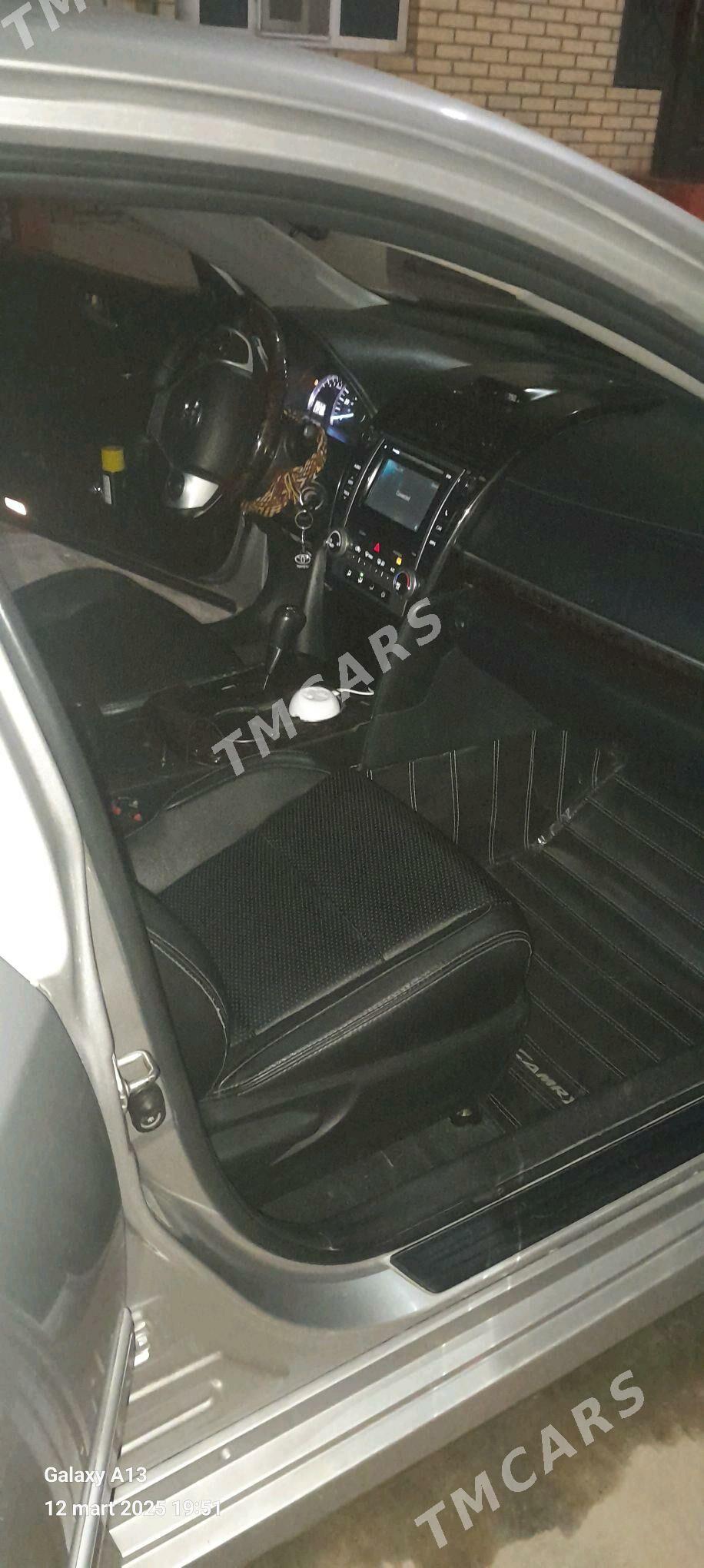 Toyota Camry 2014 - 220 000 TMT - Мары - img 6