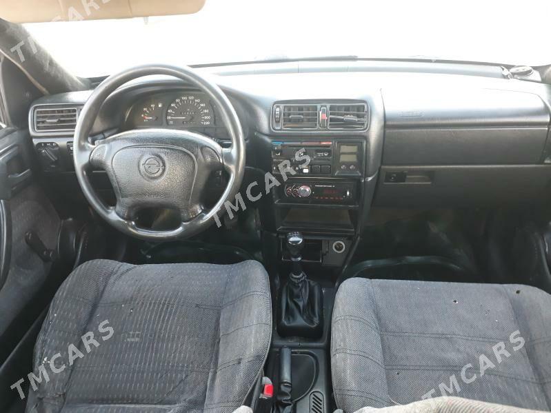Opel Vectra 1995 - 36 000 TMT - Çärjew - img 2