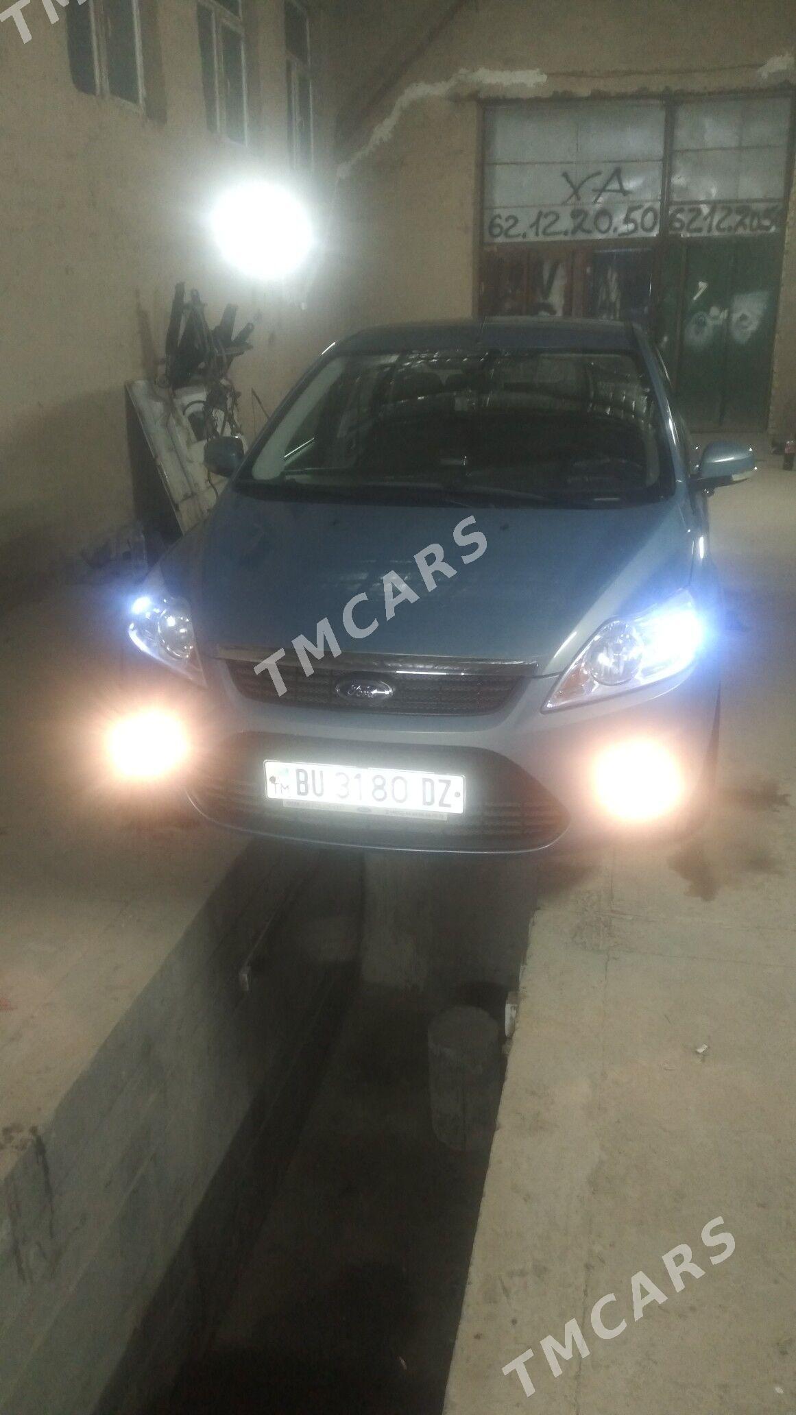 Ford Focus 2010 - 80 000 TMT - Дашогуз - img 6