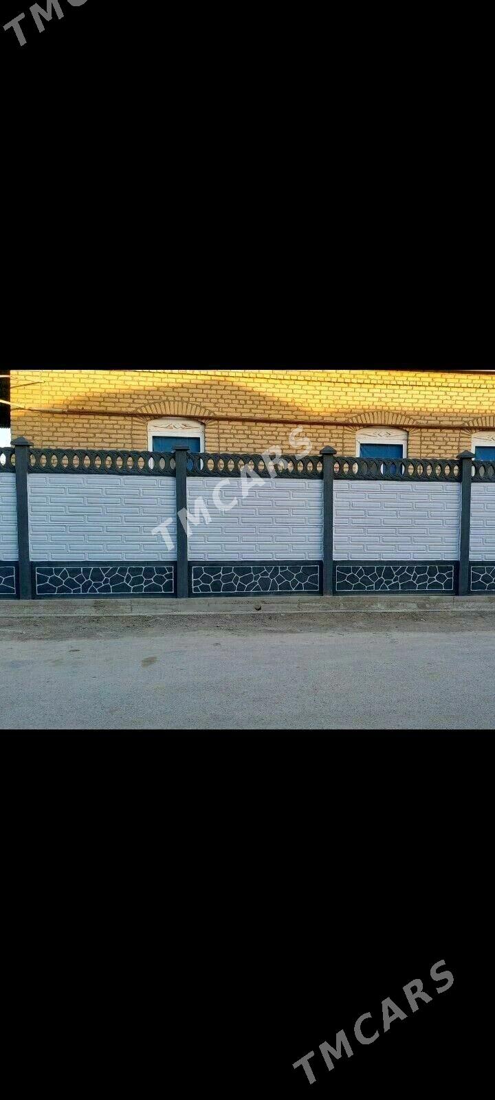 Beton zabor - Sakarçäge - img 1