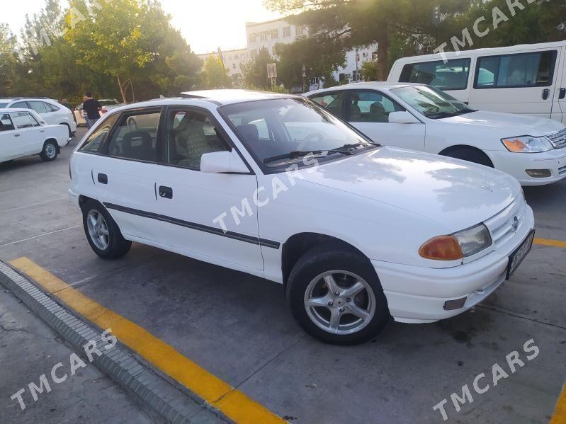 Opel Astra 1992 - 28 000 TMT - Mary - img 1