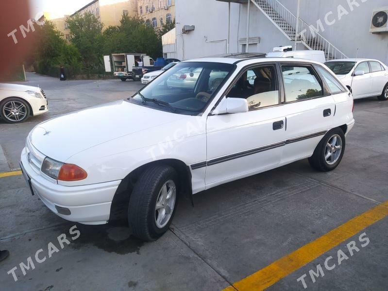 Opel Astra 1992 - 28 000 TMT - Mary - img 3
