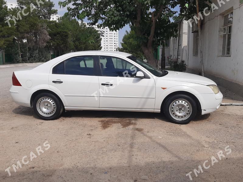 Ford Mondeo 2003 - 32 000 TMT - Кëши - img 6