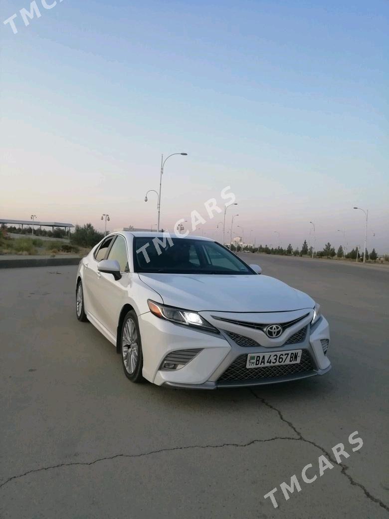 Toyota Camry 2019 - 320 000 TMT - Балканабат - img 1