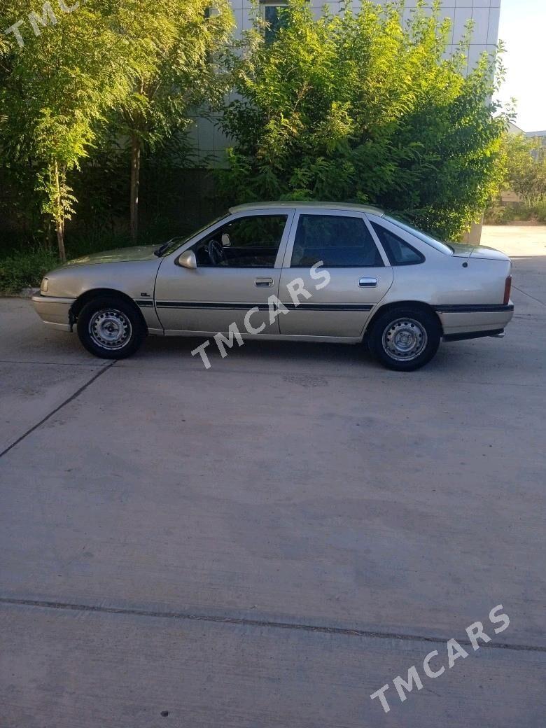 Opel Vectra 1991 - 26 000 TMT - Мургап - img 3