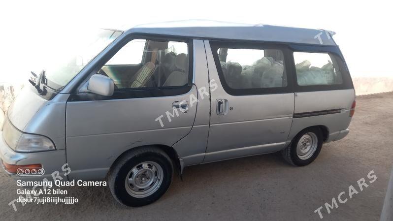 Toyota Town Ace 1992 - 25 000 TMT - Теджен - img 6