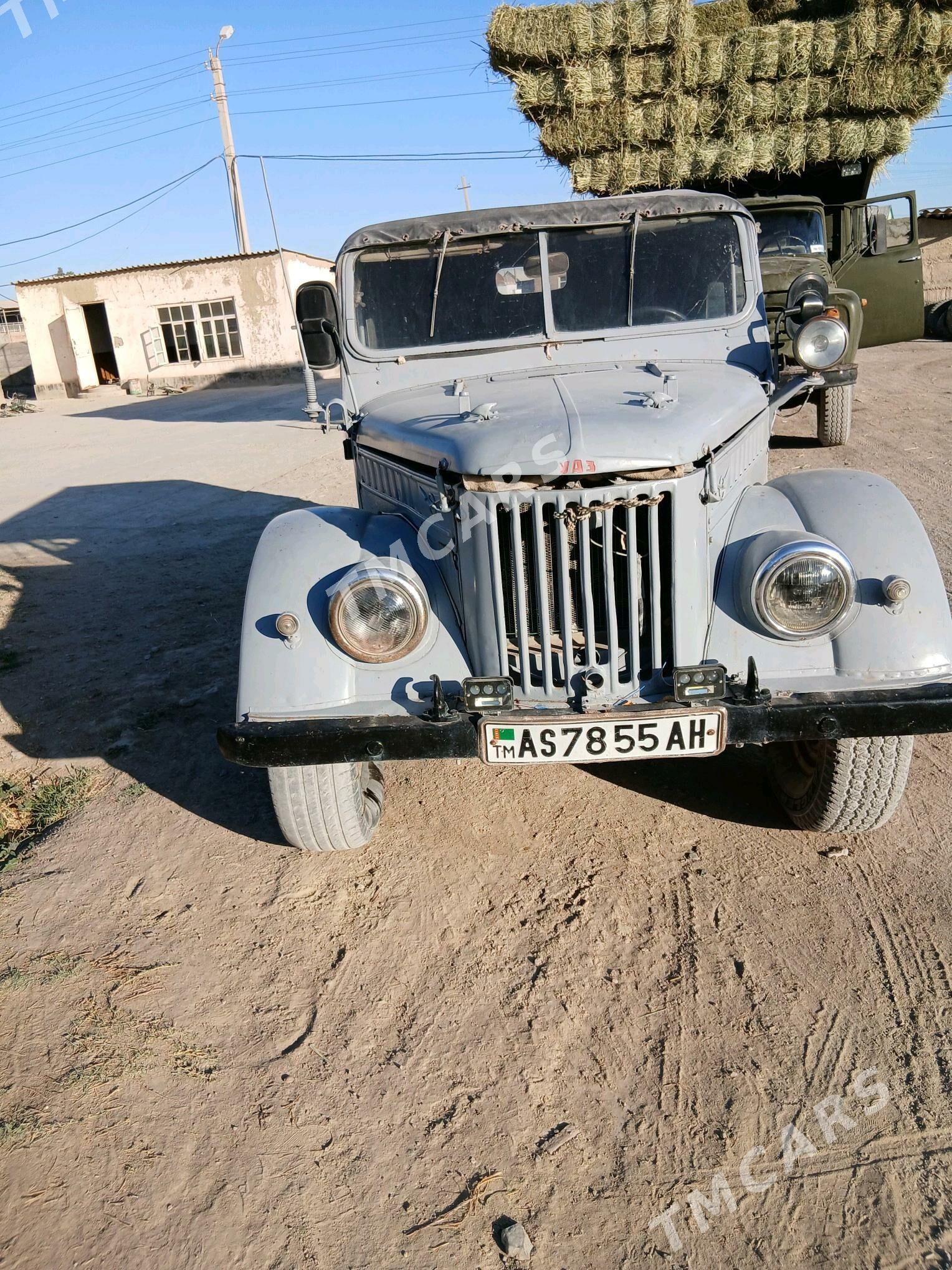 UAZ 469 1985 - 20 000 TMT - Бахарден - img 1